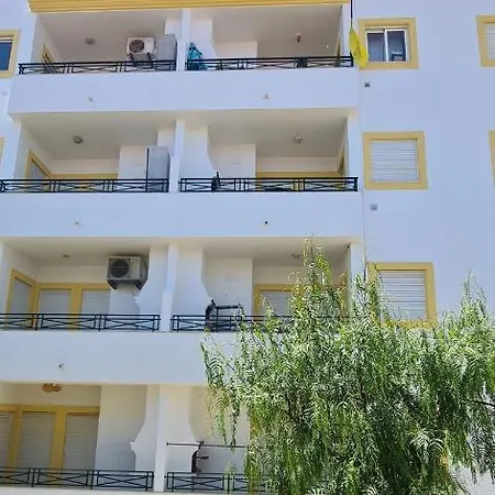 Sandy Apartment